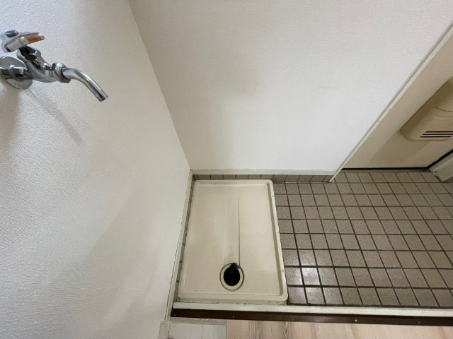 ユースハイム臼井 洗濯機置場