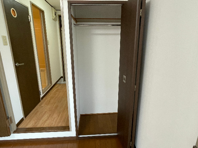 ヒルズエイト 収納