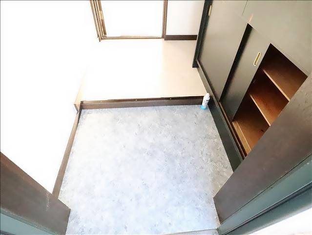 エタニティハイツ 玄関
