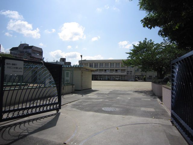 メゾン立石 市立吹上小学校