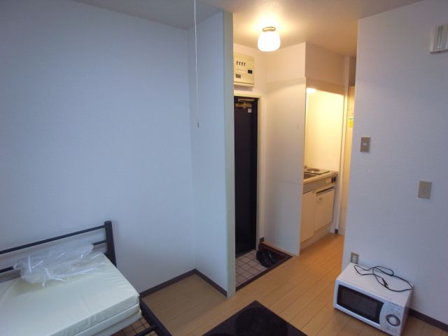 フォレスト照が丘 玄関
