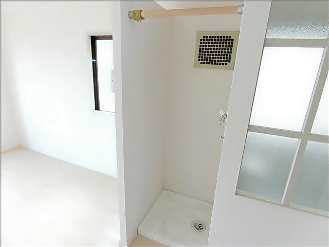 センチュリィ山の手 洗濯機置き場です。