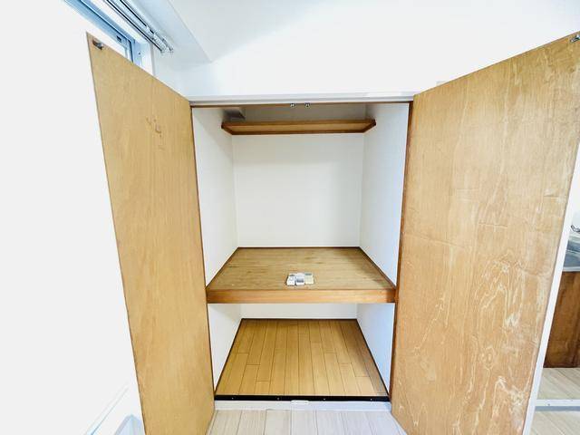 川本マンション 収納