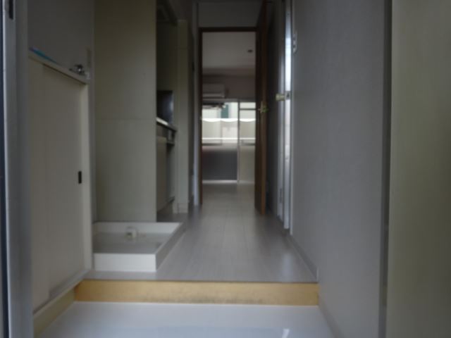 ジュネス塩釜 玄関