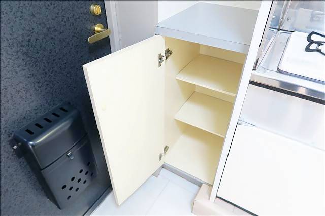 ドミール本山 玄関