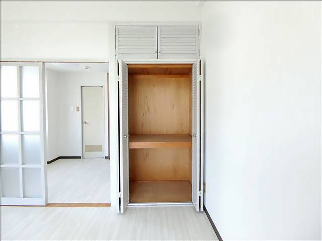 センチュリィ山の手 収納