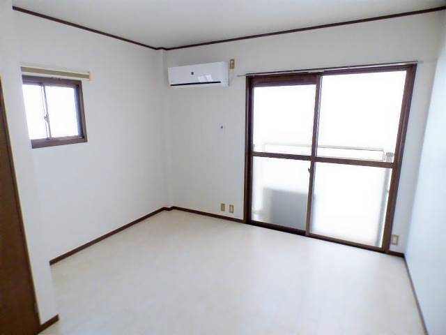 エクレール清峰 明るいお部屋