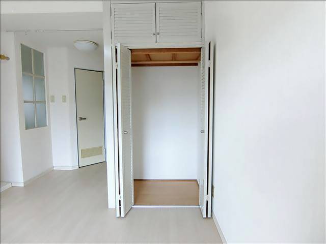 センチュリィ山の手 収納