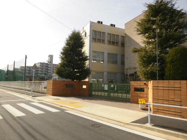 センチュリィ山の手 市立大森小学校