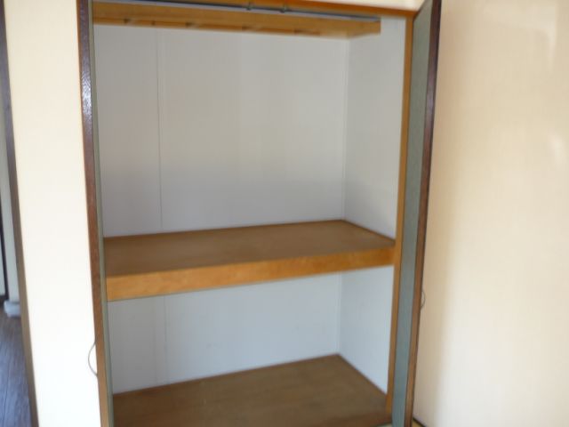 タウニー本郷 収納