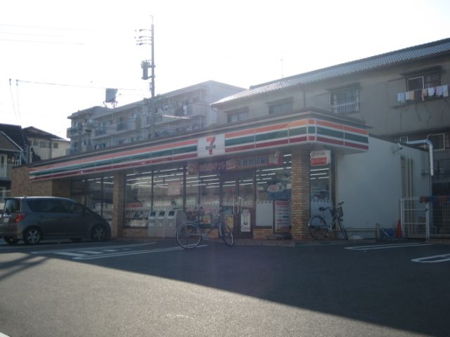 ヒルズ本山南 セブンイレブン