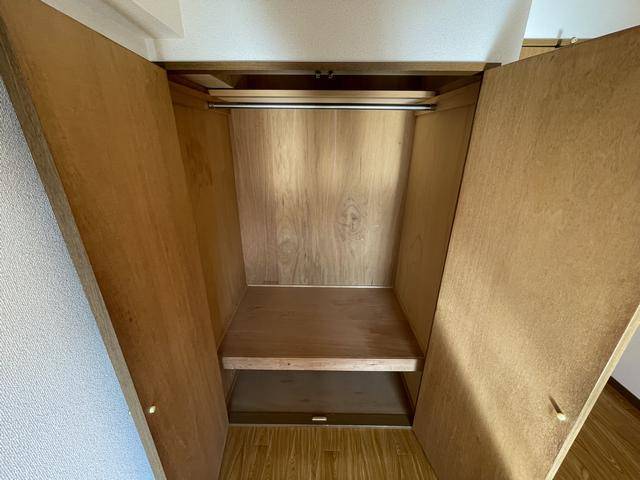 カターラサンミ 収納