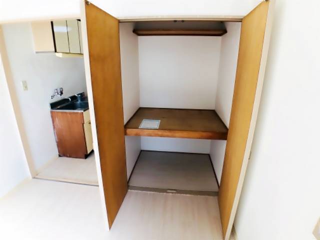 川本マンション 収納