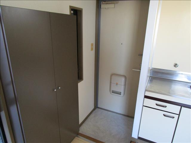 シティハイツヤマキ 玄関