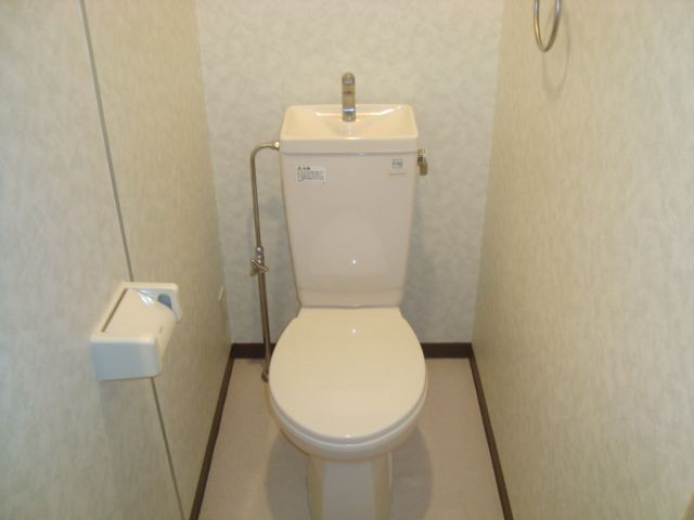 Ｃ’２　ＳＱＵＡＲＥ トイレ