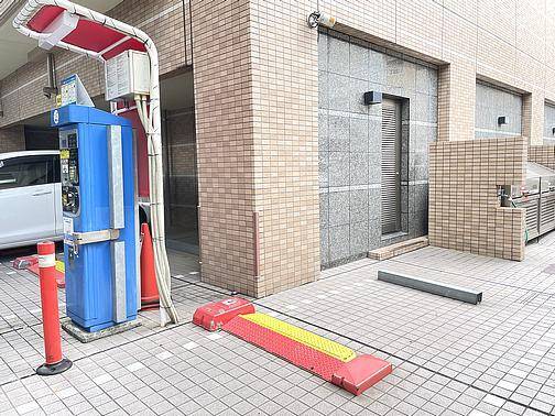 フォレスト那古野 駐車場