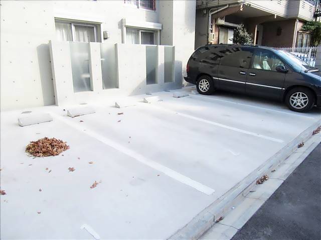 Branche吹上South 駐車場