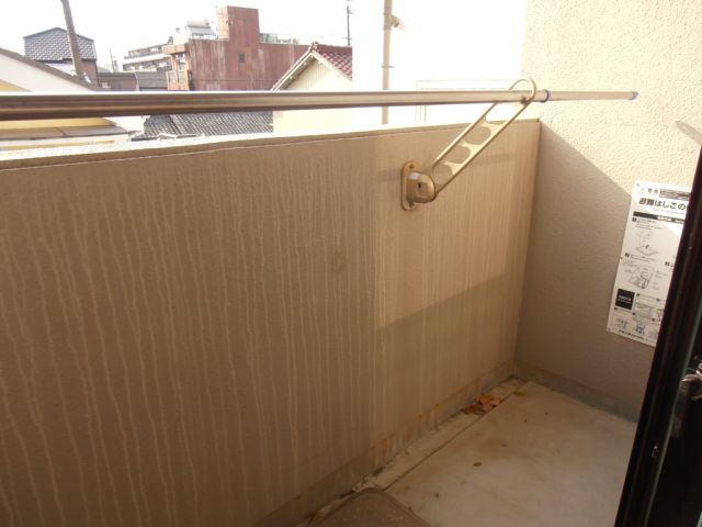 ヒサスイコー 洗濯物も干しやすいベランダです