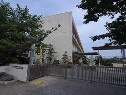 エイカハイム 市立萩丘小学校