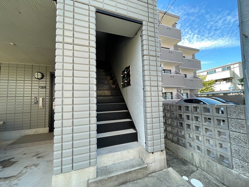 ビオス本山 エントランス