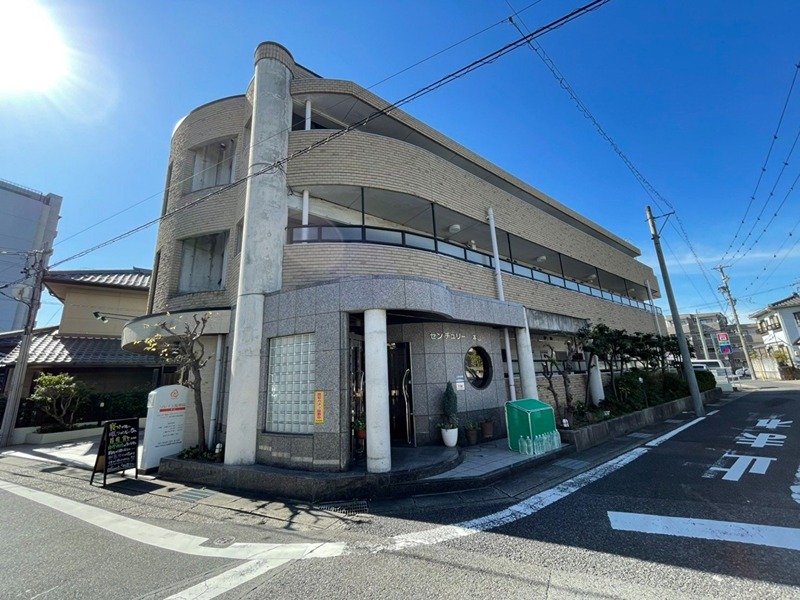 センチュリー本山 外観