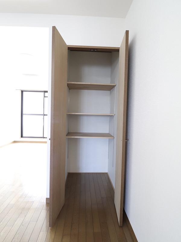 センチュリー本山 収納