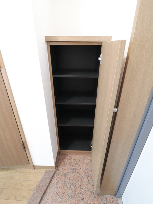 センチュリー本山 収納