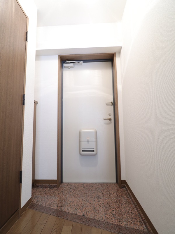 センチュリー本山 玄関