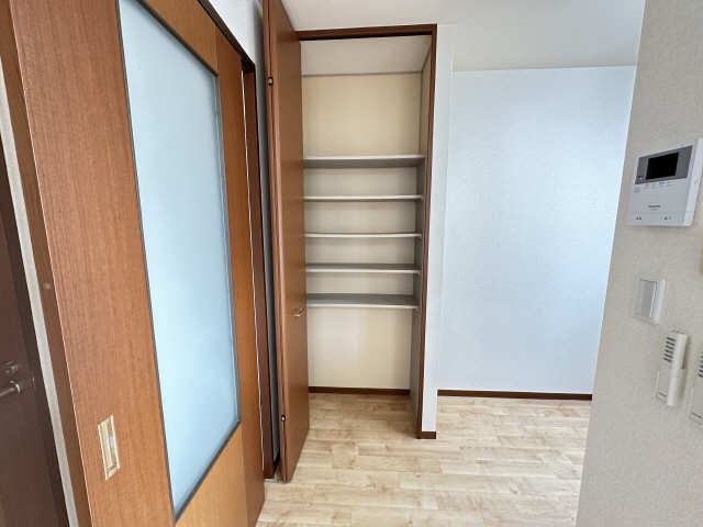 プリマベラ茶屋が坂 収納