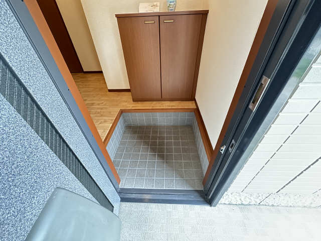 プリマベラ茶屋が坂 玄関