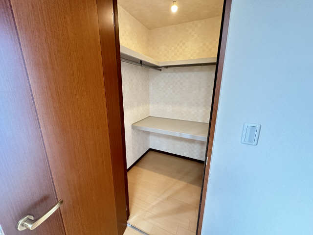 プリマベラ茶屋が坂 収納