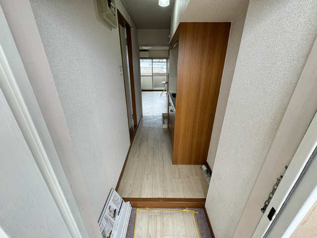 デンマークハイツ 玄関