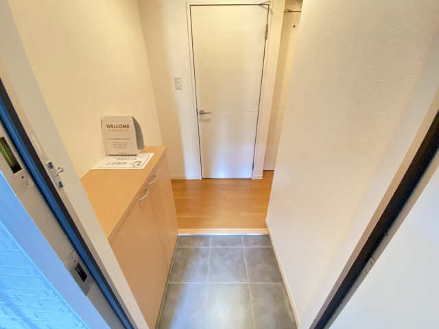 エスト　アヴァンセ 玄関