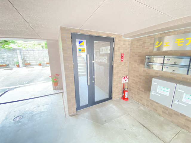 シェモア本山 エントランス