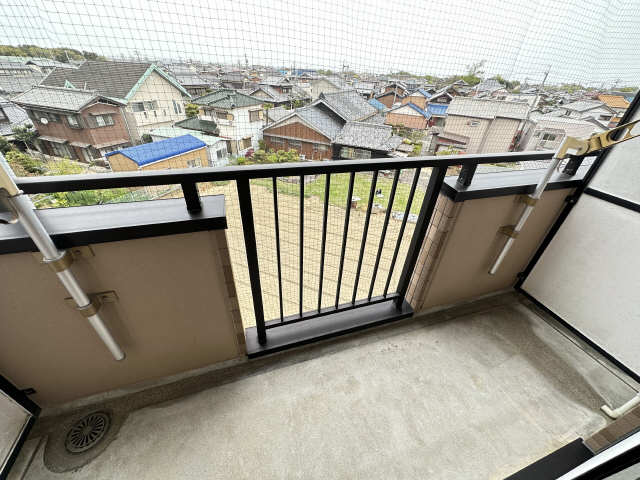 アヴェニューコート栗真 ベランダ