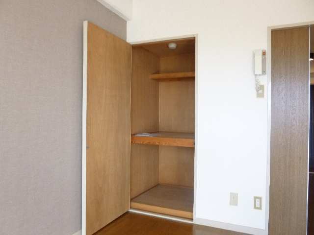 アンシャンテ川原 収納