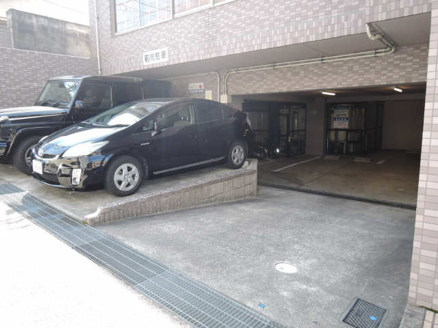 ＳＴプラザ八事 駐車場