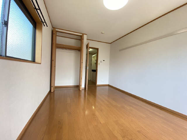 コスモスタカミネ 収納