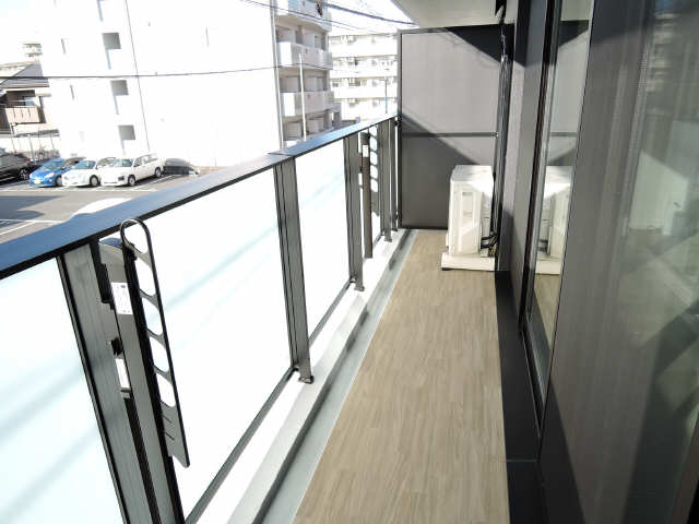 ｐｌｕｓＭ　ＭＯＴＯＹＡＭＡ ベランダ
