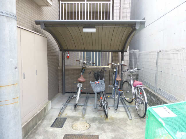 タウン清住 駐車場