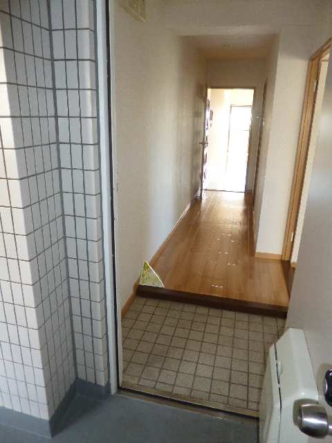 ＬＯＦＴビル 玄関