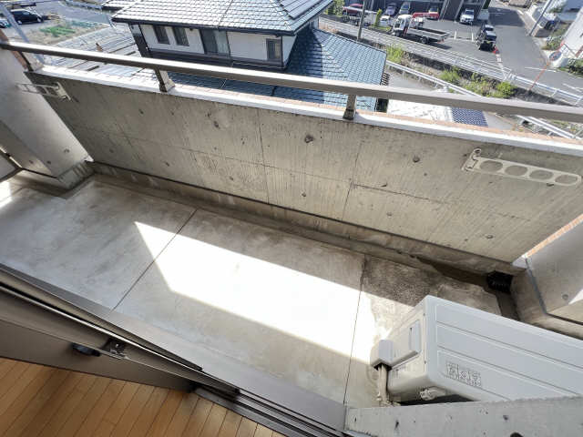 コンフォール ベランダ