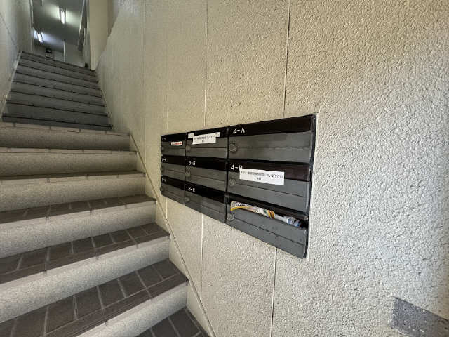 ホーメスト東山通 集合ポスト