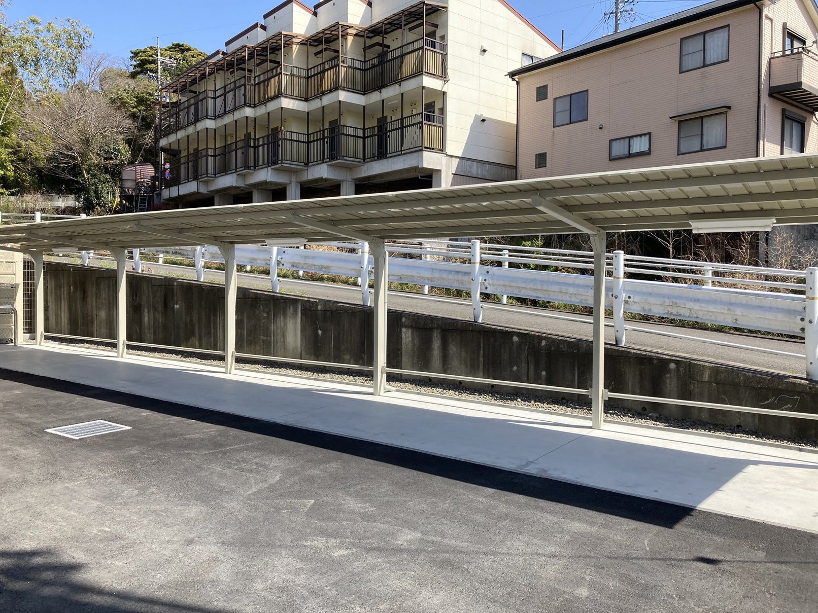ソレント 駐輪場