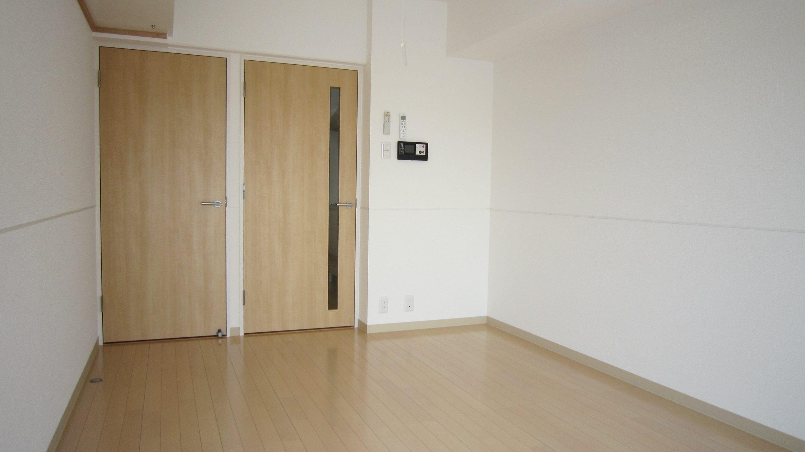アンシャンテ 窓側から見た居室