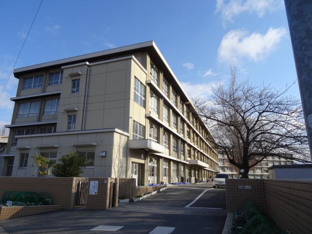 長谷川１２番館 市立北小学校