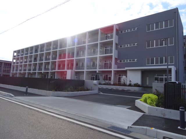長谷川１２番館 市立北中学校