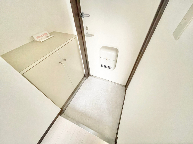 近藤ビル 玄関