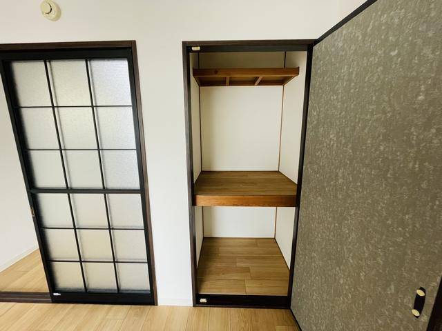 ドムール長湫 収納