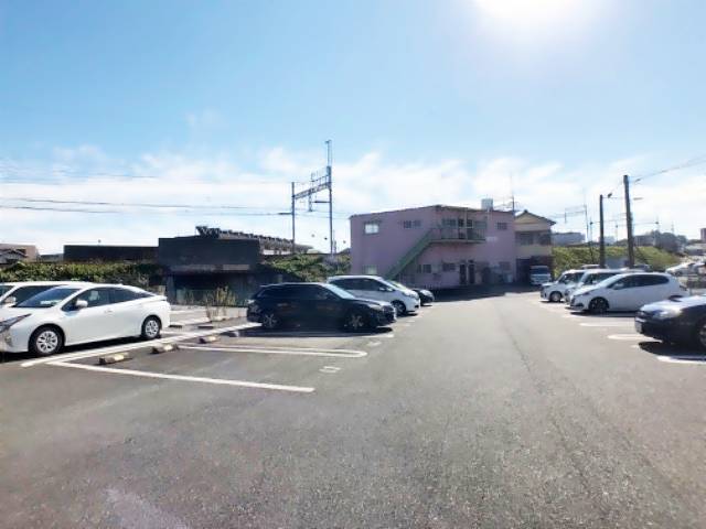 サニーコート上浜Ｂ 駐車場